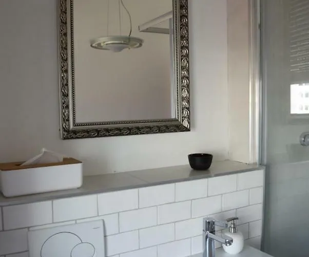 Lawyers Loft In Heritage Skyscraper Διαμέρισμα Λιουμπλιάνα